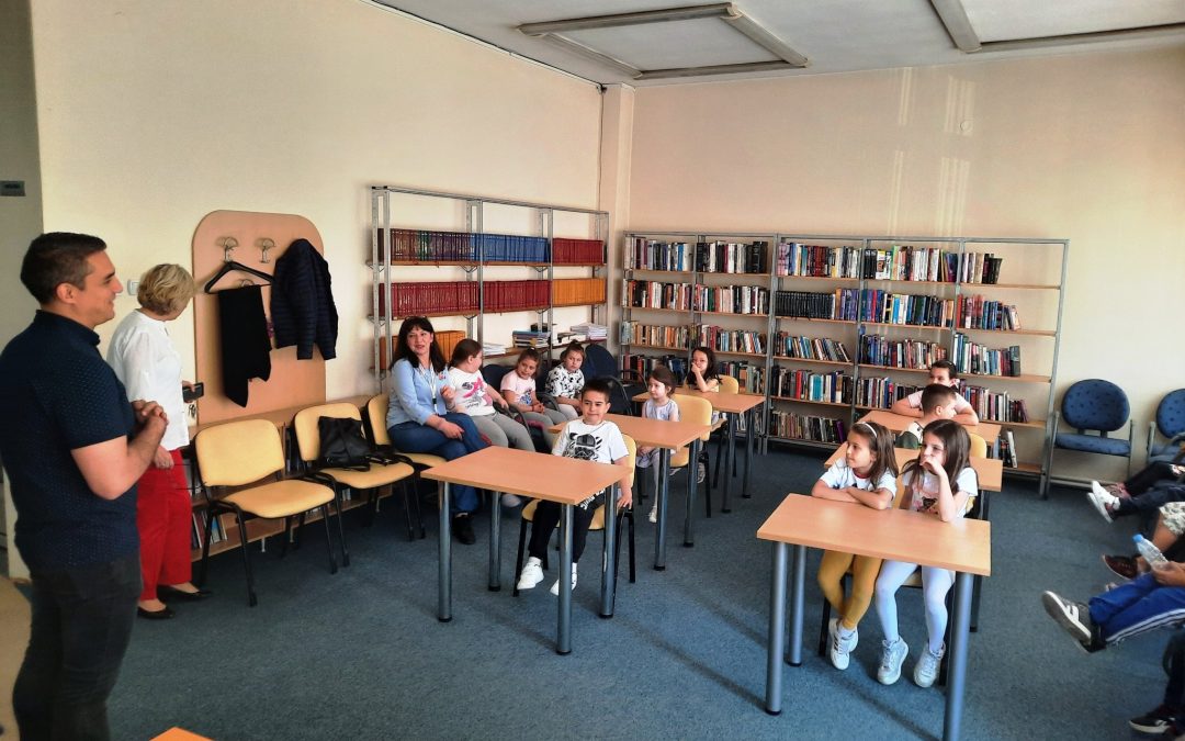 Во посета на Библиотеката „Феткин“ беа учениците од IА одд. од ООУ „Димката Ангелов Габерот“