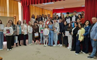 Поетската манифестација „Пролет, љубов, смеа“